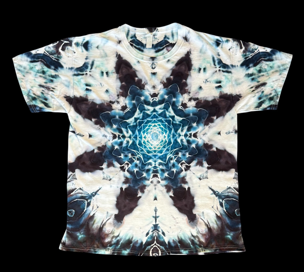 Men's T-shirt Large